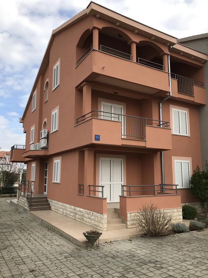 Apartments Juran Sukošan Dış mekan fotoğraf