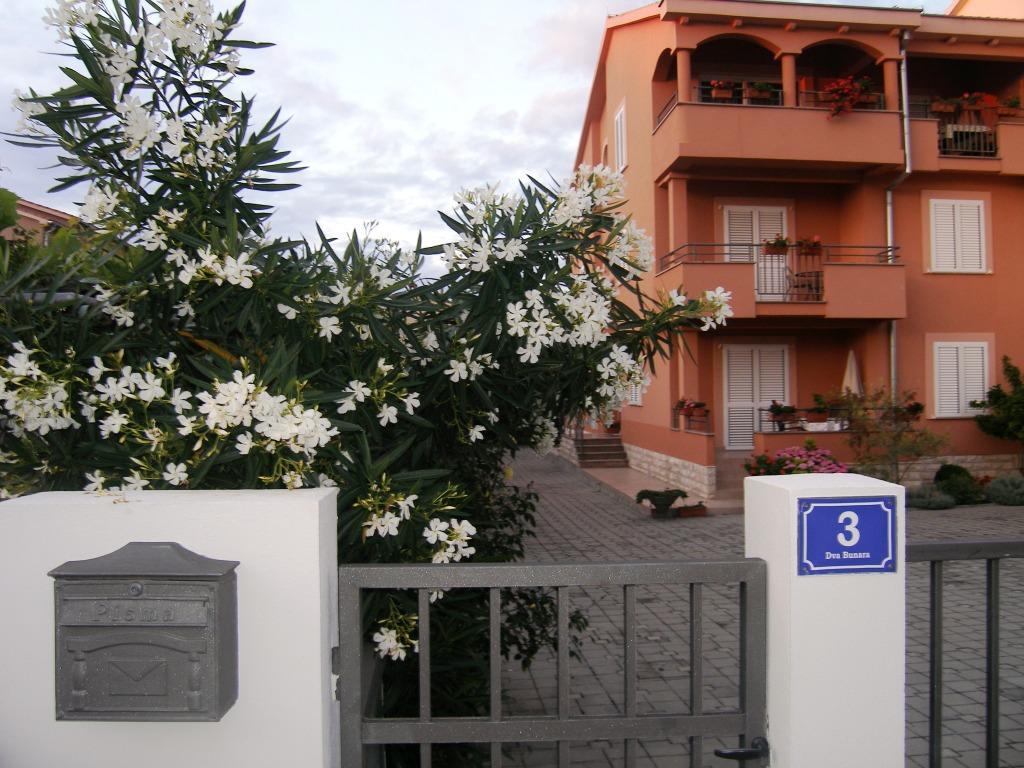 Apartments Juran Sukošan Dış mekan fotoğraf